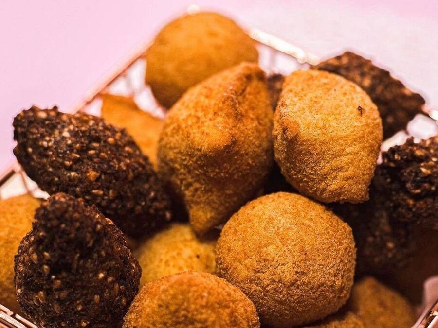 Salgadinhos de festa fritos
